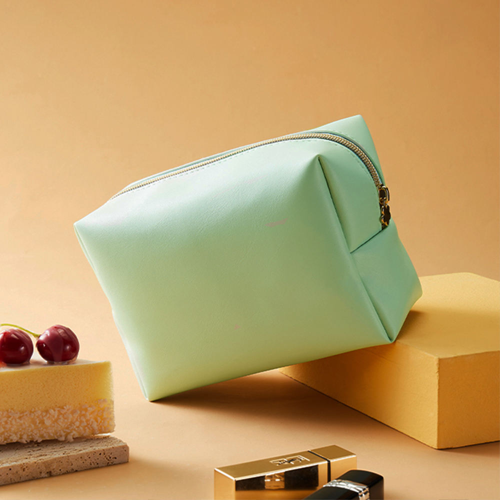 [UP TO 45% Off] Black Froday Promotion, Toiletry Bag for Travel Polyester toiletry bag