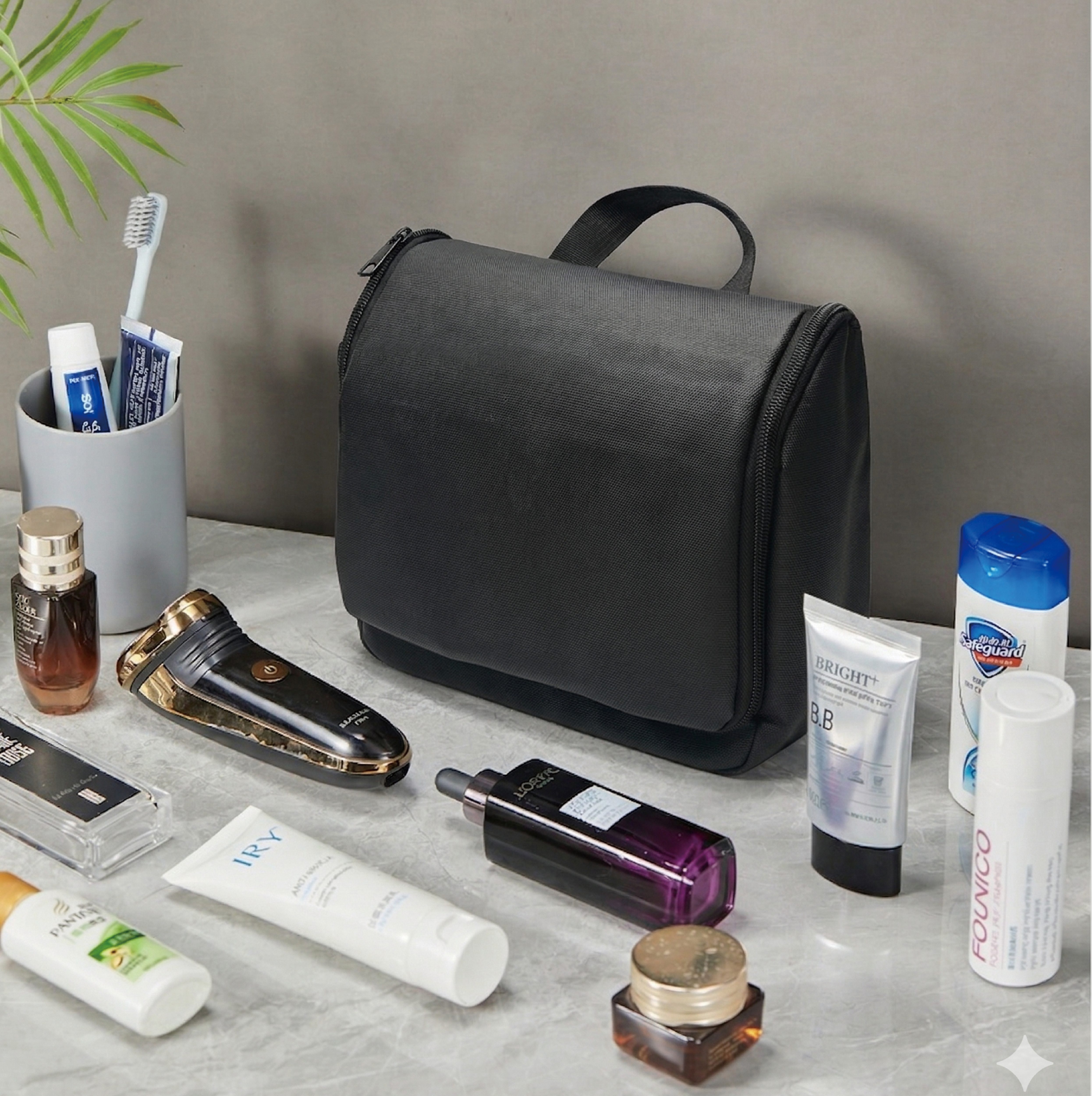 13547BPK2 Wet and Dry Separation Hanging Cosmetic Bag