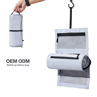 OEM ODM Durable Light Weight M Size Roll Up Hanging Toiletry Bag