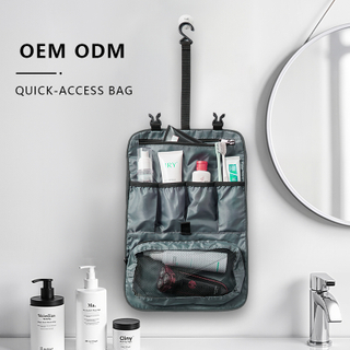 2 SNAP-FASTENED WATERRESISTANT TOIELTRY BAG WITH INVISIBLE HOOK