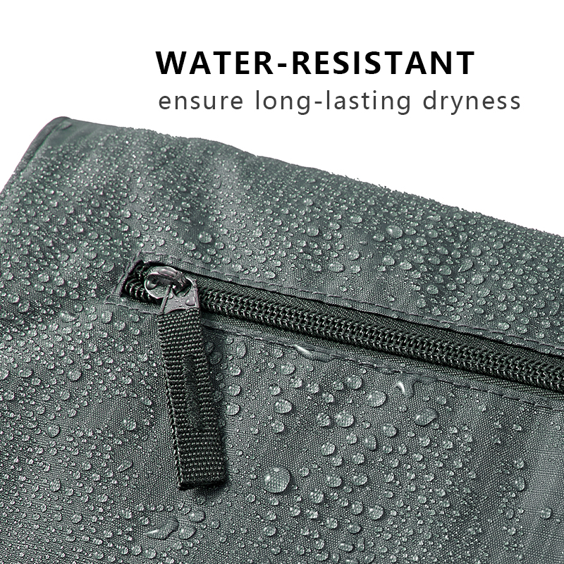 2 SNAP-FASTENED WATERRESISTANT TOIELTRY BAG 