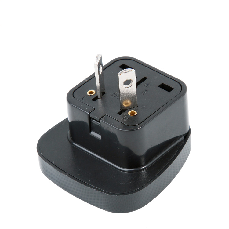 Universal Single Plug Socket for Travel 13611G-3